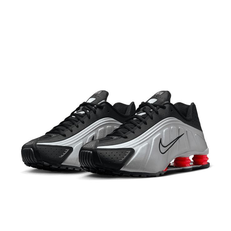 Nike Shox R4 Black Metallic Silver Angle 2