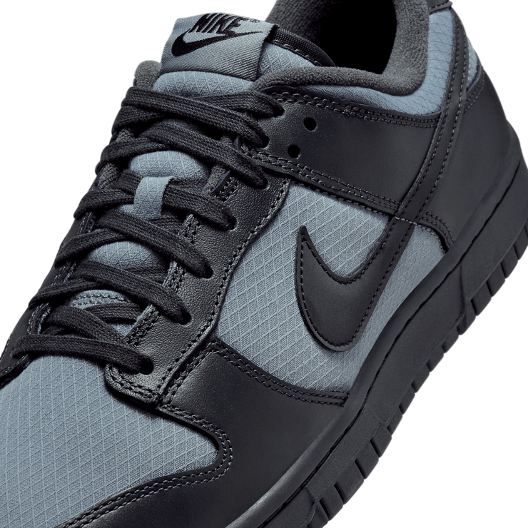 Nike Dunk Low Winterized Off Noir Smoke Grey Angle 4