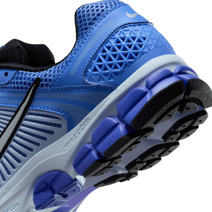 Nike Zoom Vomero 5 Royal Pulse (W) Angle 5