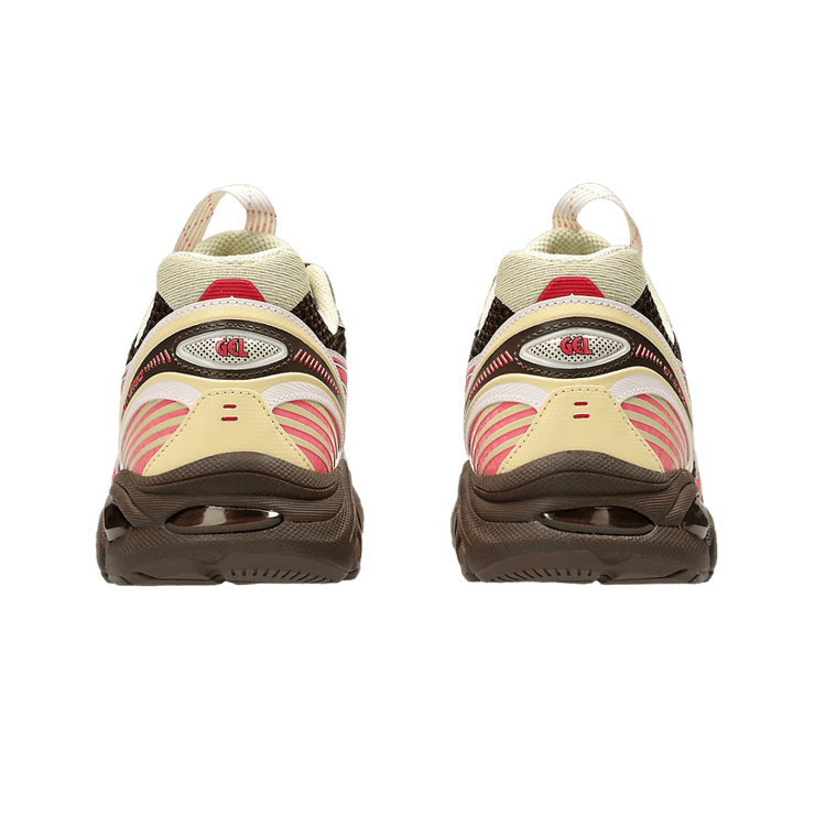 Asics UB8-S GT-2160 Pale Oak Truffle Grey Angle 3