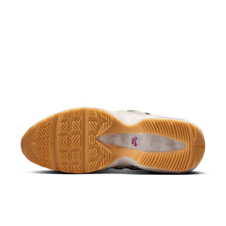 Nike Air Max 95 Nike SB Cactus Flower Angle 2