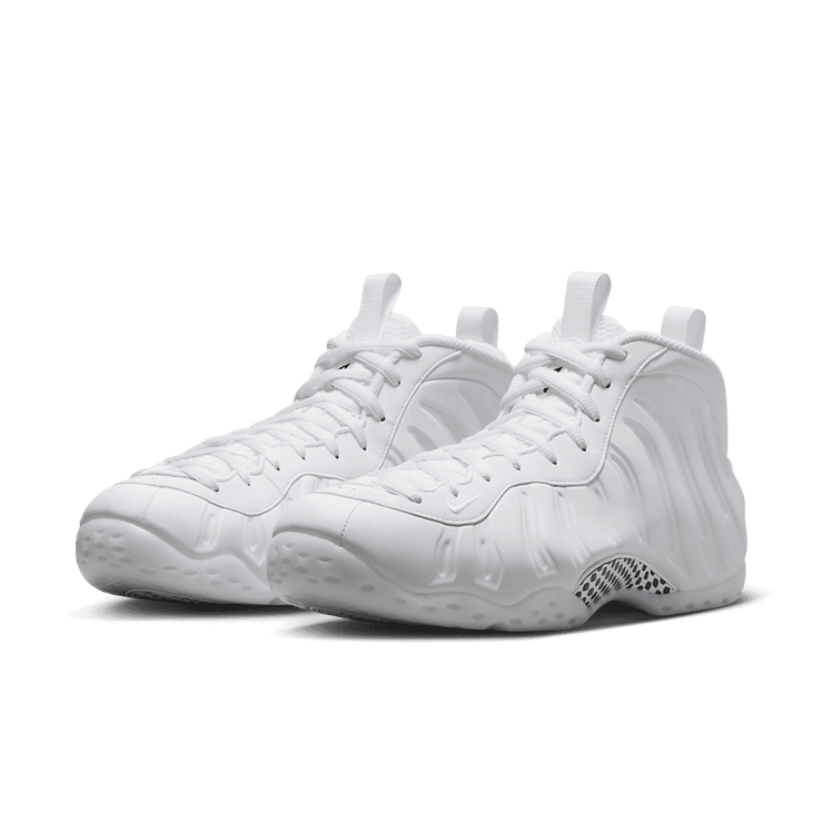 Nike Air Foamposite One Triple White Angle 1