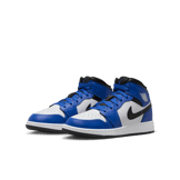 Air Jordan 1 Mid Game Royal (GS) Angle 2