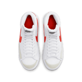 Nike Blazer Mid '77 (GS) Angle 1