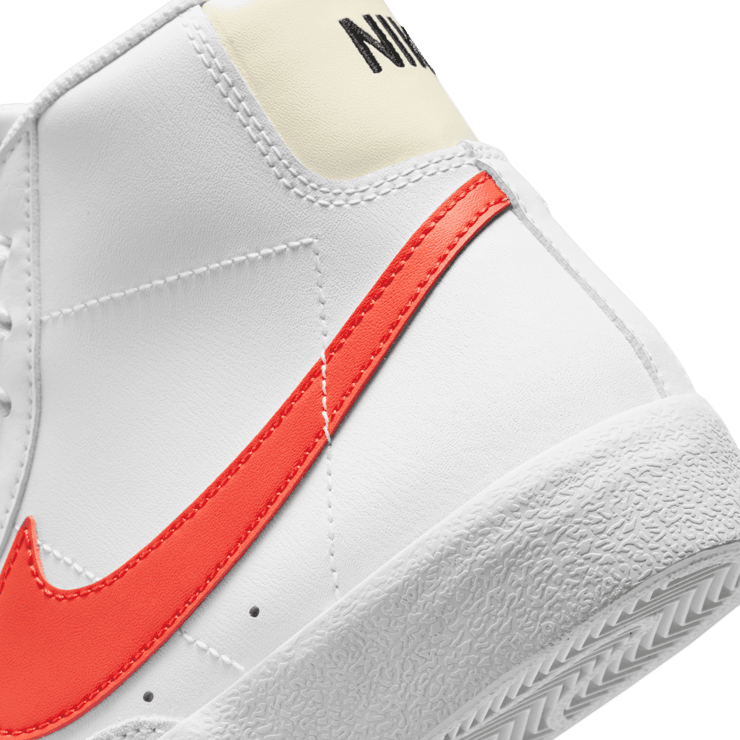 Nike Blazer Mid '77 (GS) Angle 5