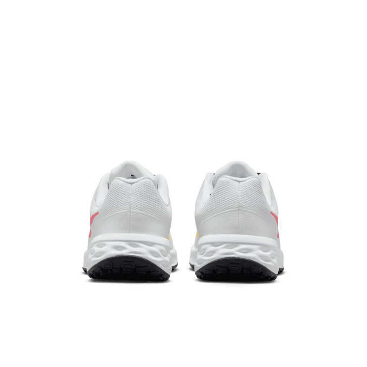 Nike Revolution 6 Road (GS) Angle 3