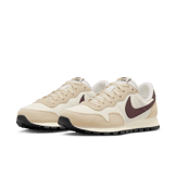 Nike Air Pegasus 83 Sail Light Chocolate Angle 2