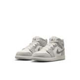 Jordan 1 Mid SE (PS) Angle 2