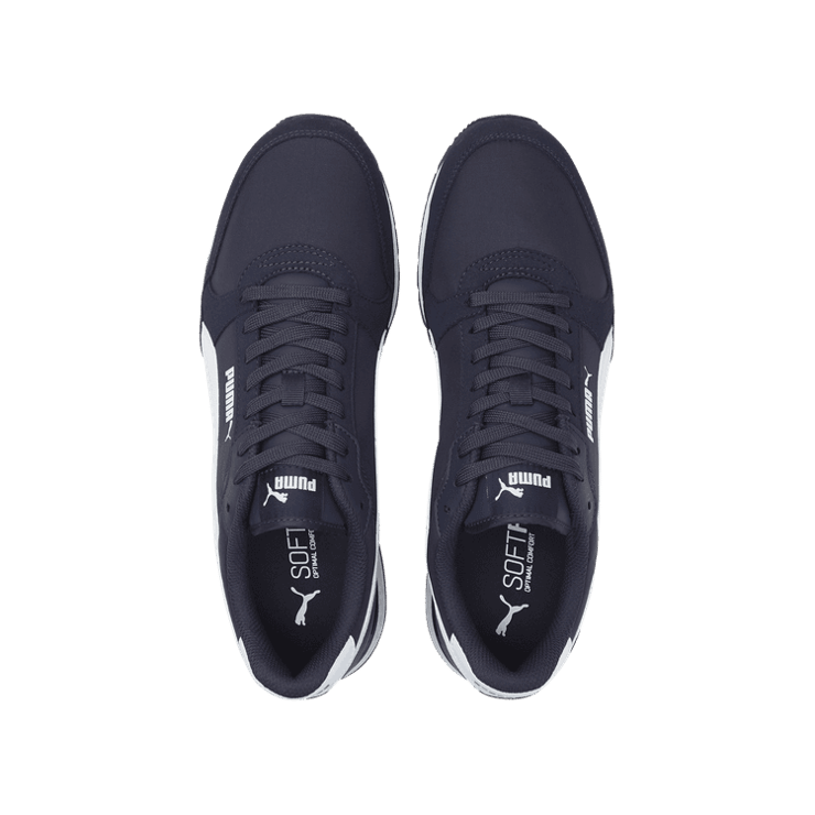 PUMA ST Runner v3 Sneakers in Parisian Night/White Angle 2