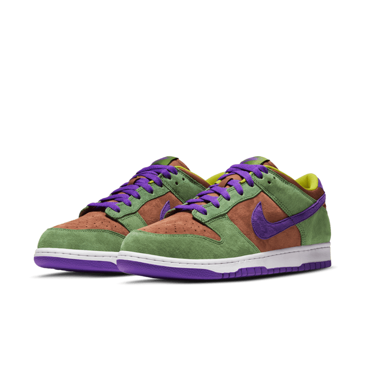 Nike Dunk Low SP Veneer Angle 2