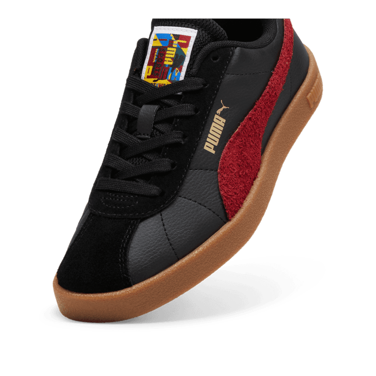 PUMA Club II YEAR OF SPORT Sneakers in Black/Intense Red/Gum (GS) Angle 2