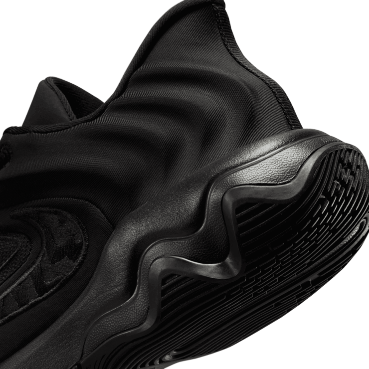 Nike Giannis Immortality 4 Black Angle 5