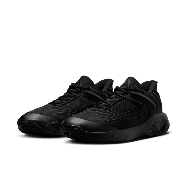 Nike Giannis Immortality 4 Black Angle 2
