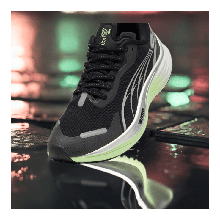 PUMA Velocity NITRO⢠3 GTX in Black/Silver/Fizzy Apple Angle 2