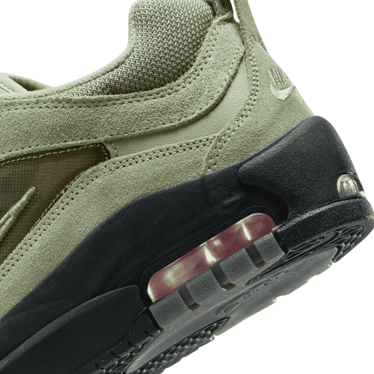 Nike Air Max Ishod Wair SB 'Oil Green Black' Angle 5