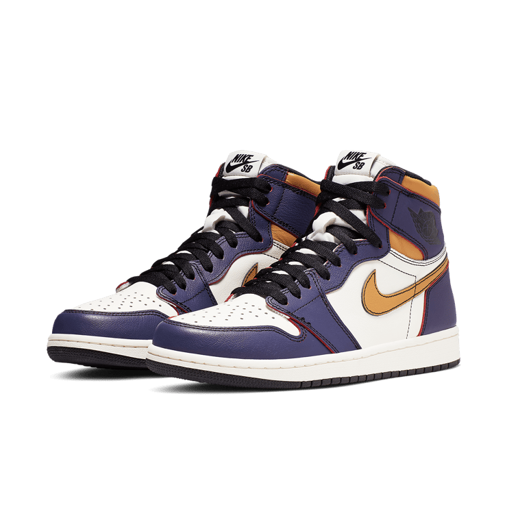 Jordan 1 Retro High OG Defiant SB LA to Chicago Angle 2