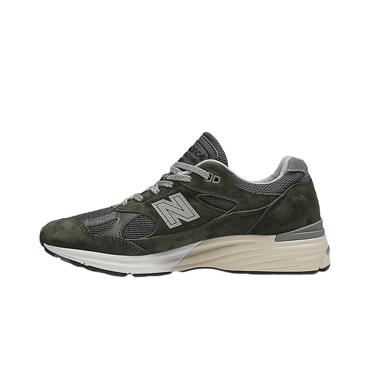 New Balance ☆ made in England U991GR2 ‘Green’ New Balance 991v2 Kombu Green - U991GR2 Raffles & Where to Buy