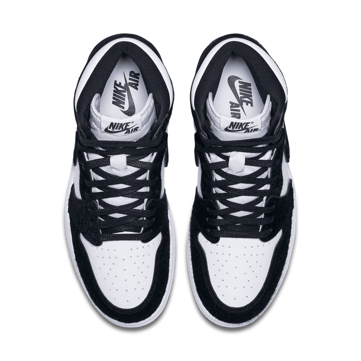 Jordan 1 Retro High Twist (W) Angle 1