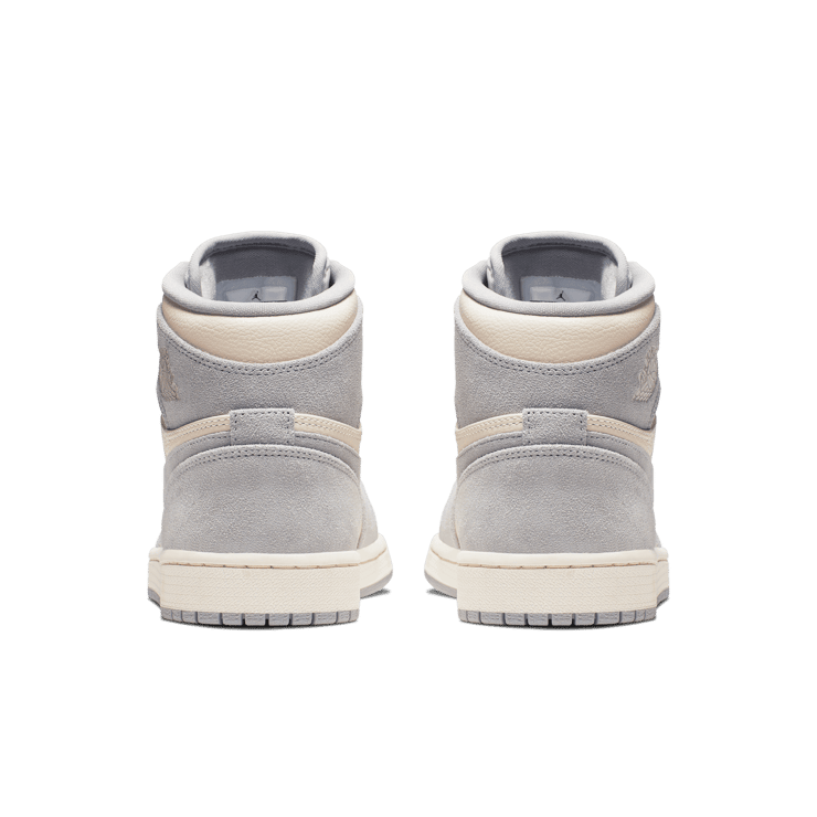 Jordan 1 Retro High Pale Ivory (W) Angle 3