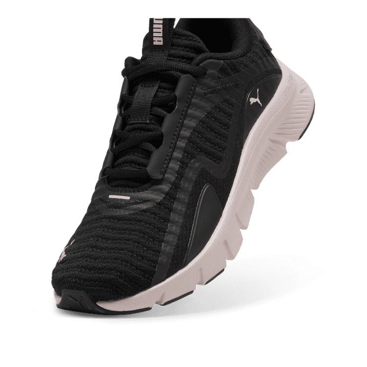 PUMA FlexFocus Better Knit in Black/Mauve Mist Angle 2