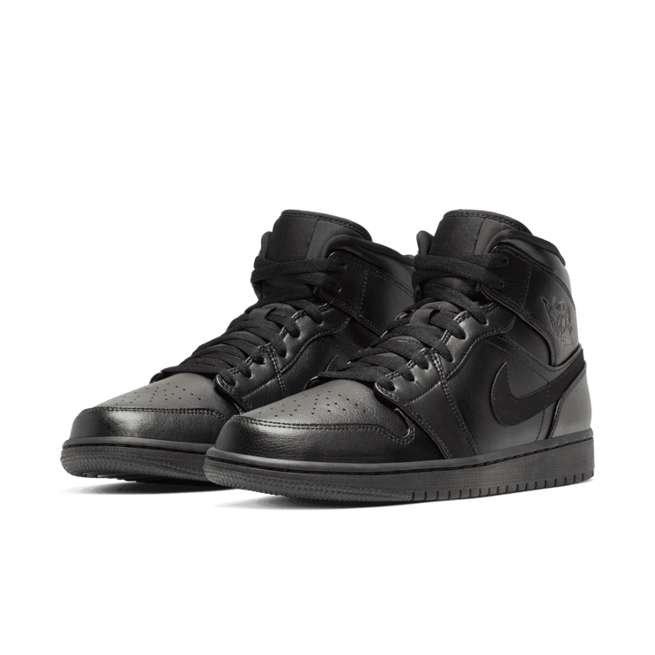 Jordan 1 Mid Black Angle 2