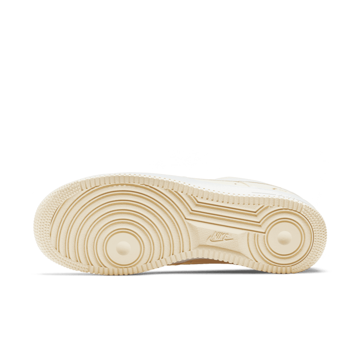 Nike Air Force 1 Low '07 Premium Popcorn Angle 0