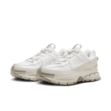 Nike Zoom Vomero 5 Roam Sail Angle 2