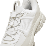Nike Zoom Vomero 5 Roam Sail Angle 4