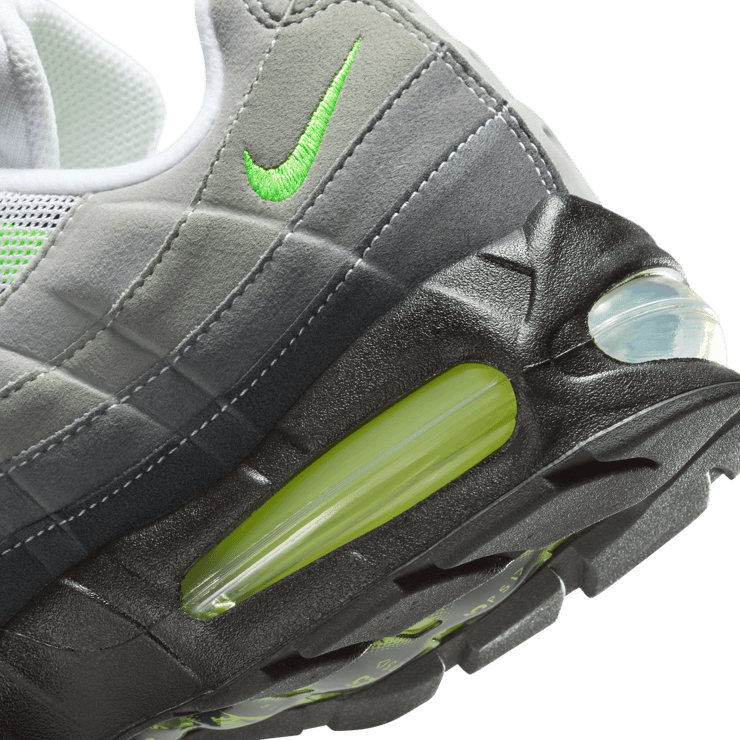 Nike Air Max 95 OG Neon (2025) Angle 8