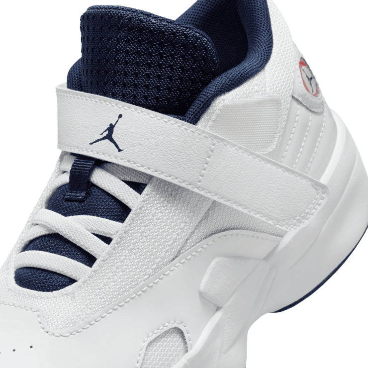 Jordan Max Aura 6 (PS) Angle 4