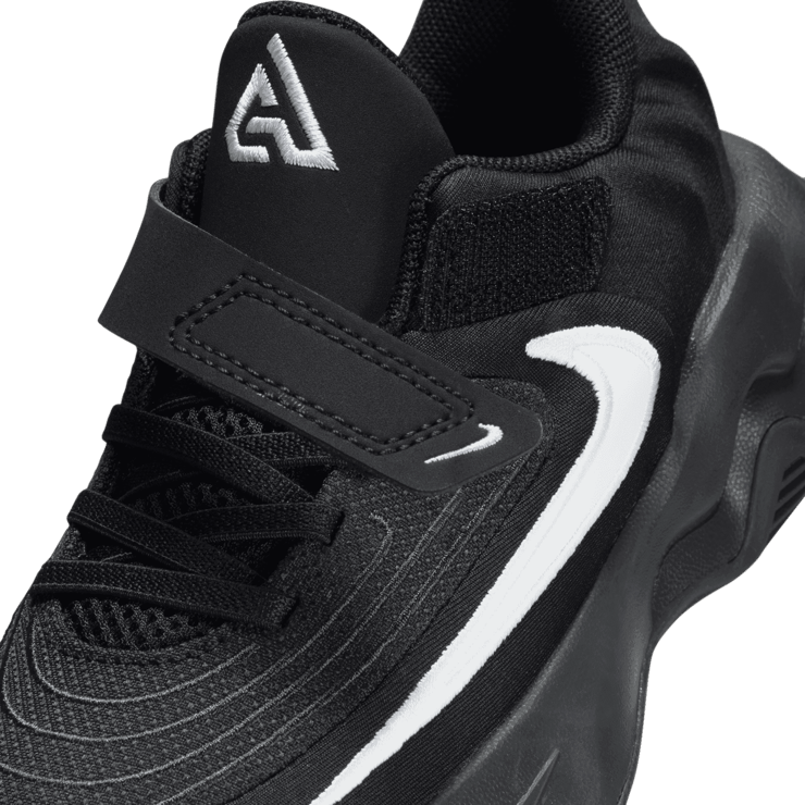 Nike Giannis Immortality 4 (PS) Angle 4