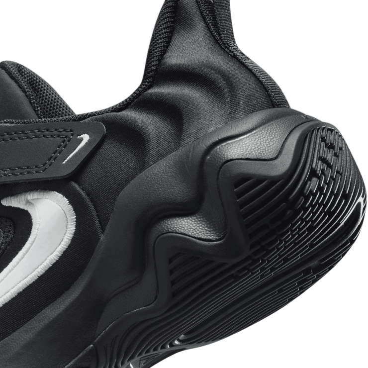 Nike Giannis Immortality 4 (PS) Angle 5