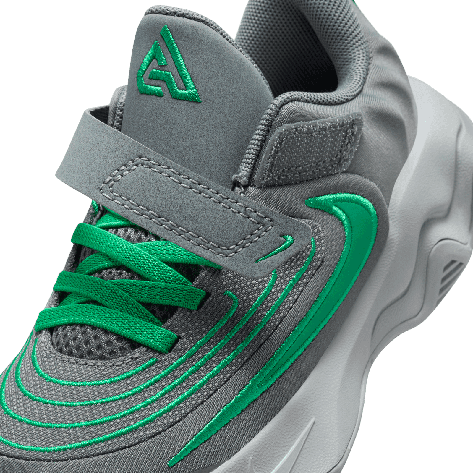 Nike Giannis Immortality 4 (PS) Angle 4