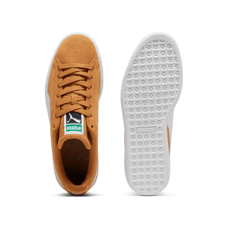 PUMA Suede Classic Sneakers in Caramel Latte/White Angle 0