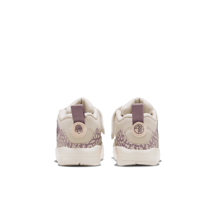 Jordan Spizike Low (TD) Angle 3