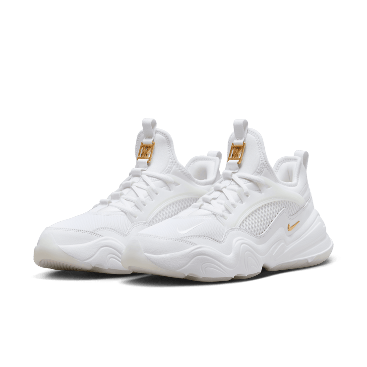 Nike Victory Tech SWDC (W) Angle 2