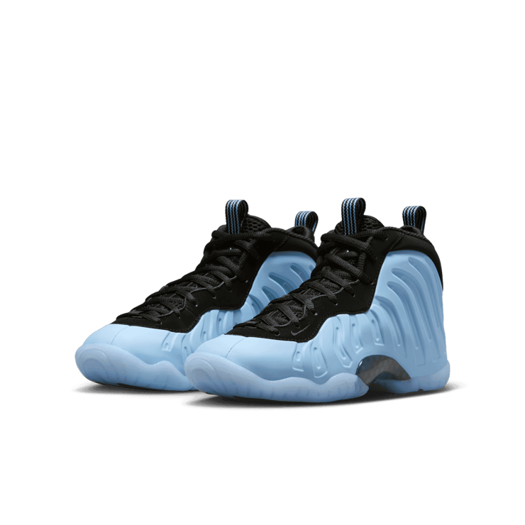 Nike Air Foamposite One Psychic Blue (GS) Angle 3