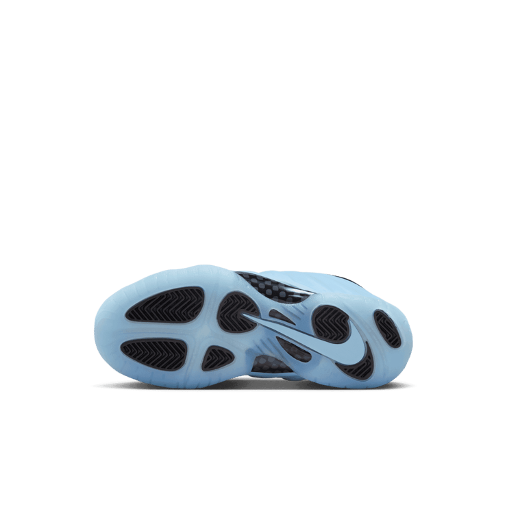 Nike Air Foamposite One Psychic Blue (PS) Angle 2
