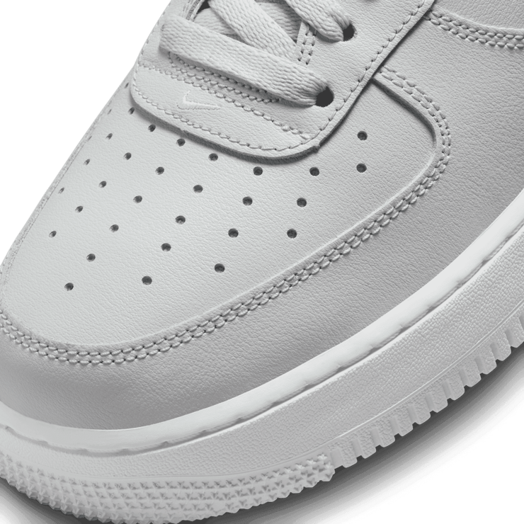 Nike Air Force 1 Low Have a Nike Day Earth Angle 4