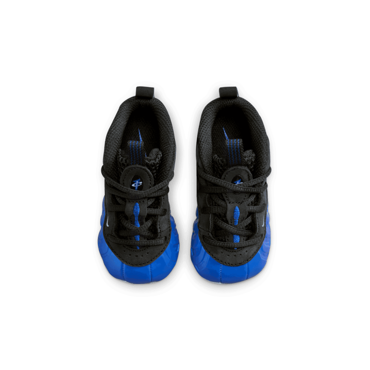 Nike Posite One Angle 1