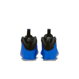 Nike Posite One Angle 3