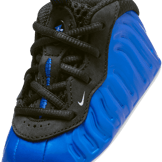 Nike Posite One Angle 4