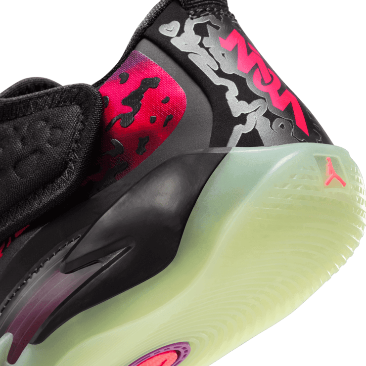 Nike Zion 3 (PS) Angle 5