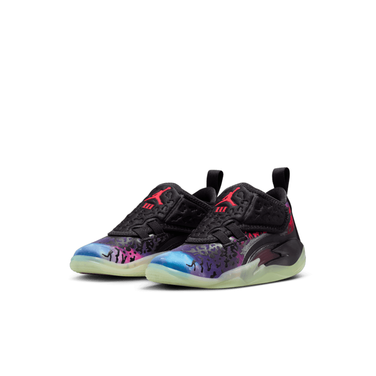 Nike Zion 3 (PS) Angle 2