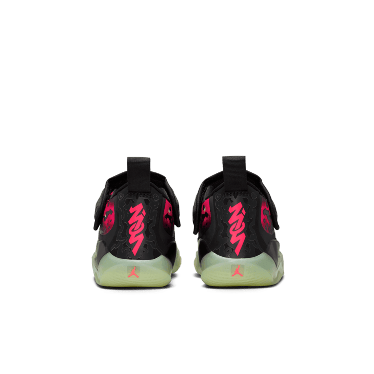 Nike Zion 3 (PS) Angle 3