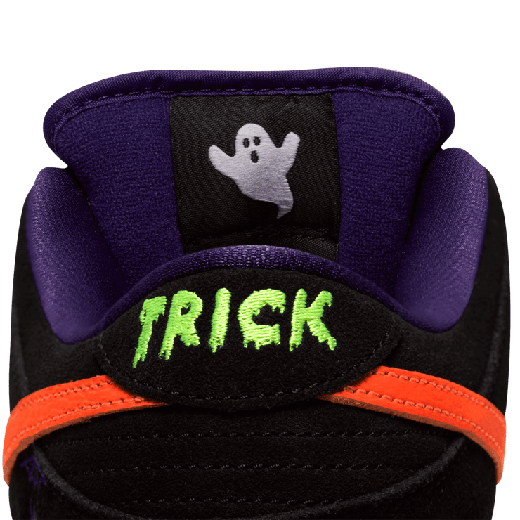 Nike SB Dunk Low Night of Mischief Halloween Angle 4