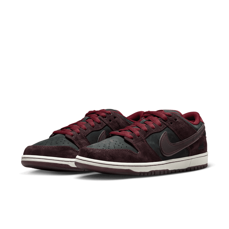 Nike SB Dunk Low Riot Skateshop Angle 2