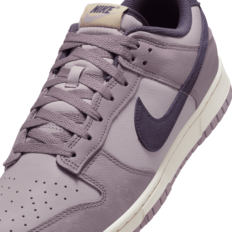 Nike Dunk Low Light Violet Ore Angle 4