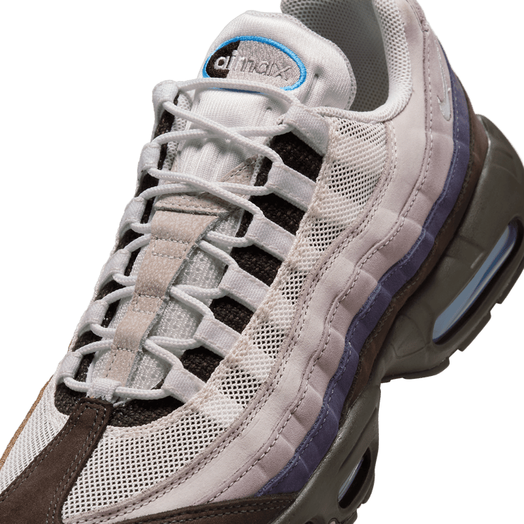 Nike Air Max 95 OG Erosion Angle 4