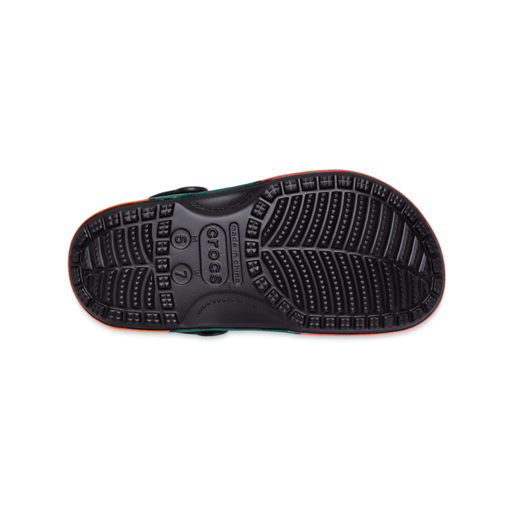 Crocs Classic Clog 7-Eleven Black Angle 2
